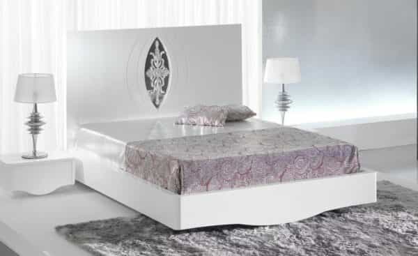 Cama de Casal Clássica 199