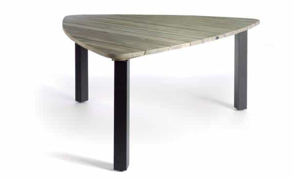 Mesa Triangular de Exterior Derby