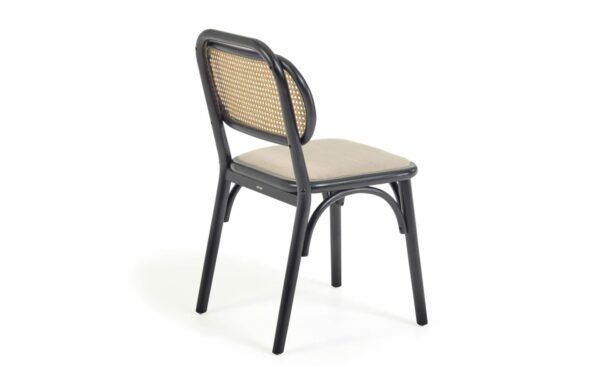 Cadeira Madeira Maciça Doriane Preto, carvalho maciço lacado preto, encosto trançado em ratán, assento estofado em tecido efeito linho hidrorrepelente