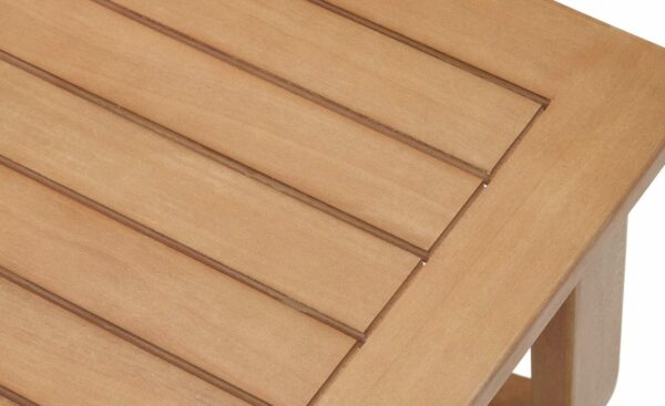 Mesa de Centro de Exterior Sacaleta, madeira de eucalipto com acabamento natural. Adequada para ambientes internos e externos. Design de arestas arredondadas.