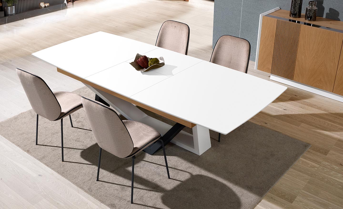 Mesa de Jantar Sunset - Design Moderno e Extensível