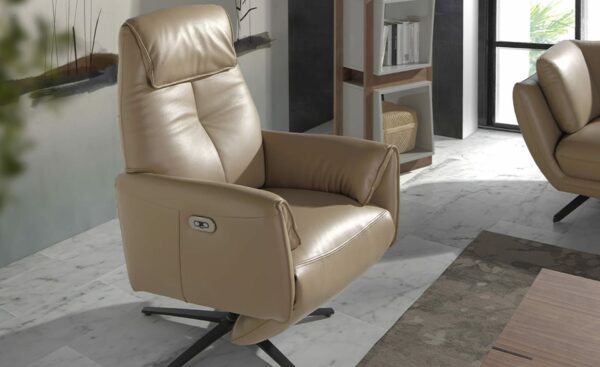 Cadeirão Giratório Duplo Relax 5086 estofado em pele arena, mecanismos relax elétricos, porta USB | Moveistore