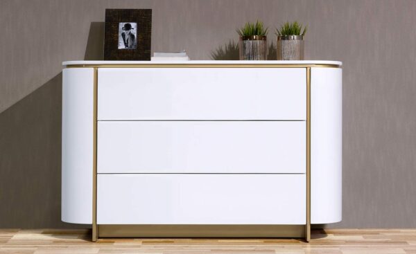 Cómoda Novara 2 | Moveistore - Comoda de 3 gavetas com pormenores dourados