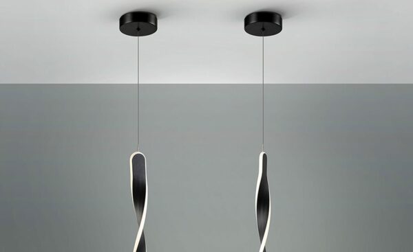 Candeeiro de Teto Twist 1L Preto 219640 - Iluminação moderna em um design minimalista | Moveistore