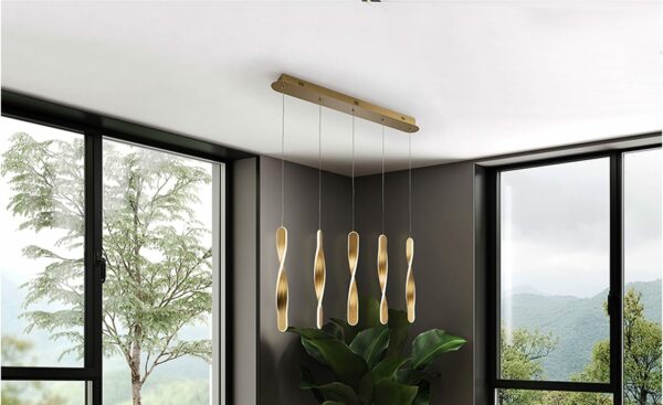 Candeeiro de Teto Twist 5L Dourado 219527 - Elegância e funcionalidade em um só produto | Moveistore