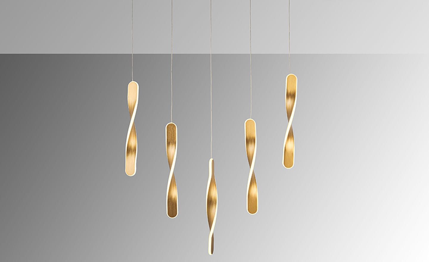 Candeeiro de Teto Twist 5L Dourado 219527