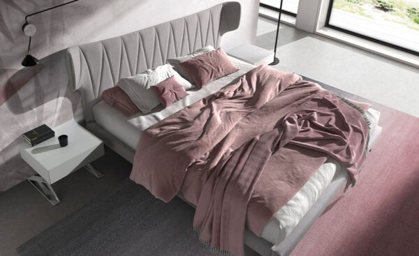 Cama de casal moderna Edson 180x200cm com cabeceira e estrutura em tecido cinza claro | Moveistore