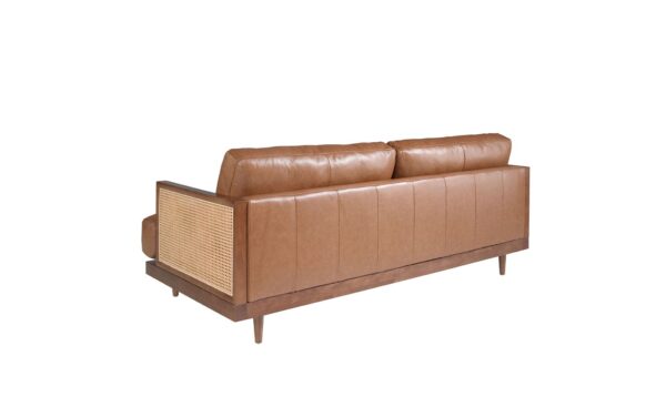Sofá de 3 lugares em pele castanha Freddie 6177 com design moderno e elegante | Moveistore