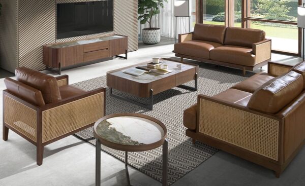 Sofá de 3 lugares em pele castanha Freddie 6177 com design moderno e elegante | Moveistore