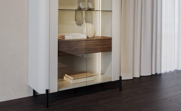 Vitrine Alta Pietra 02 com portas em vidro e estrutura elegante em acabamento lacado | Moveistore