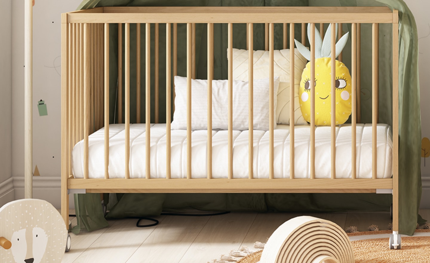 Cama de Bebé Sonrie 97 com colchão e rodas giratórias com travão | Moveistore