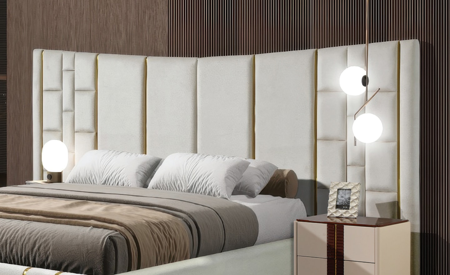 Cama de Casal Aurora Gold – Design Sofisticado e Confortável