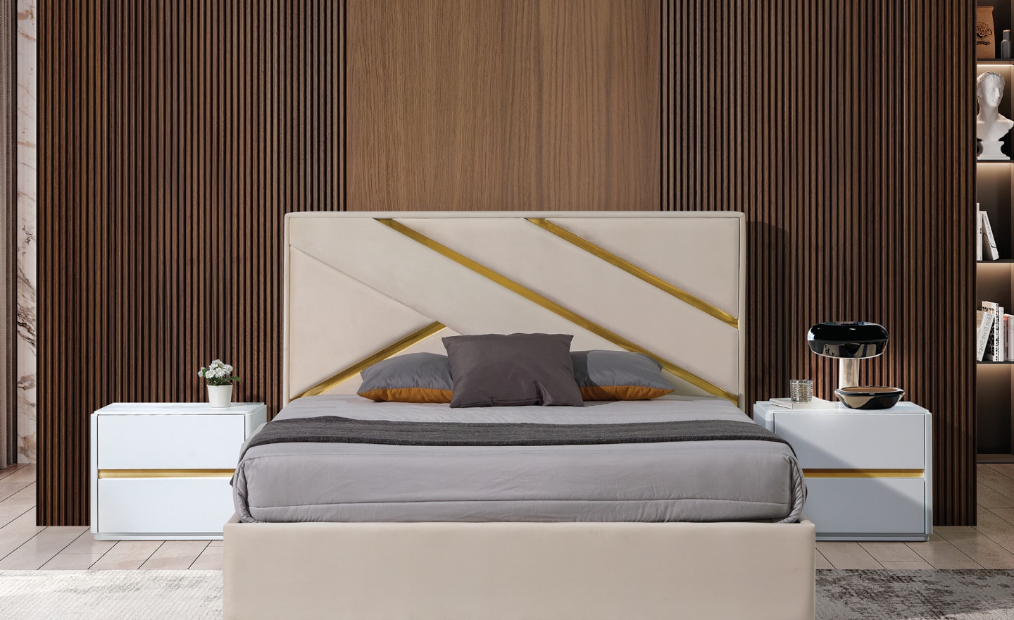Cama de Casal Dune com cabeceira estofada e detalhes metálicos