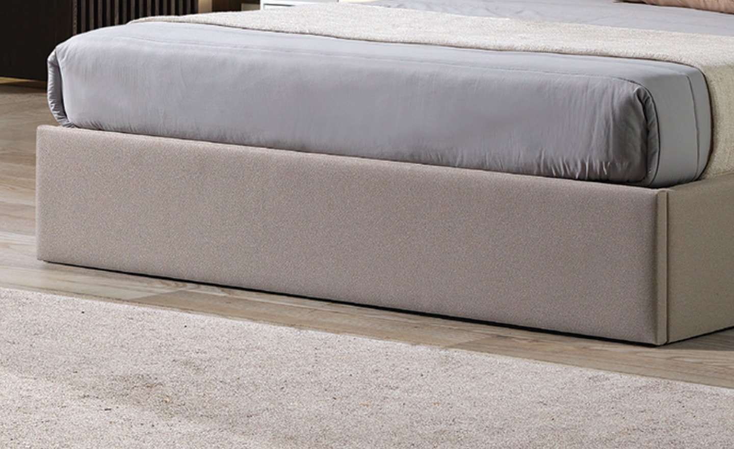 Cama Cadence – Sofisticação e Conforto em Estilo Moderno