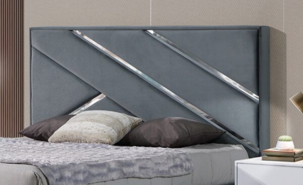 Cama de Casal Reflex com cabeceira estofada e detalhes espelhados