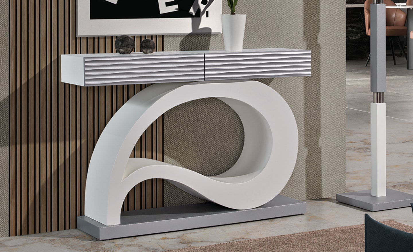 Consola Infinito com design curvo e gavetas texturizadas