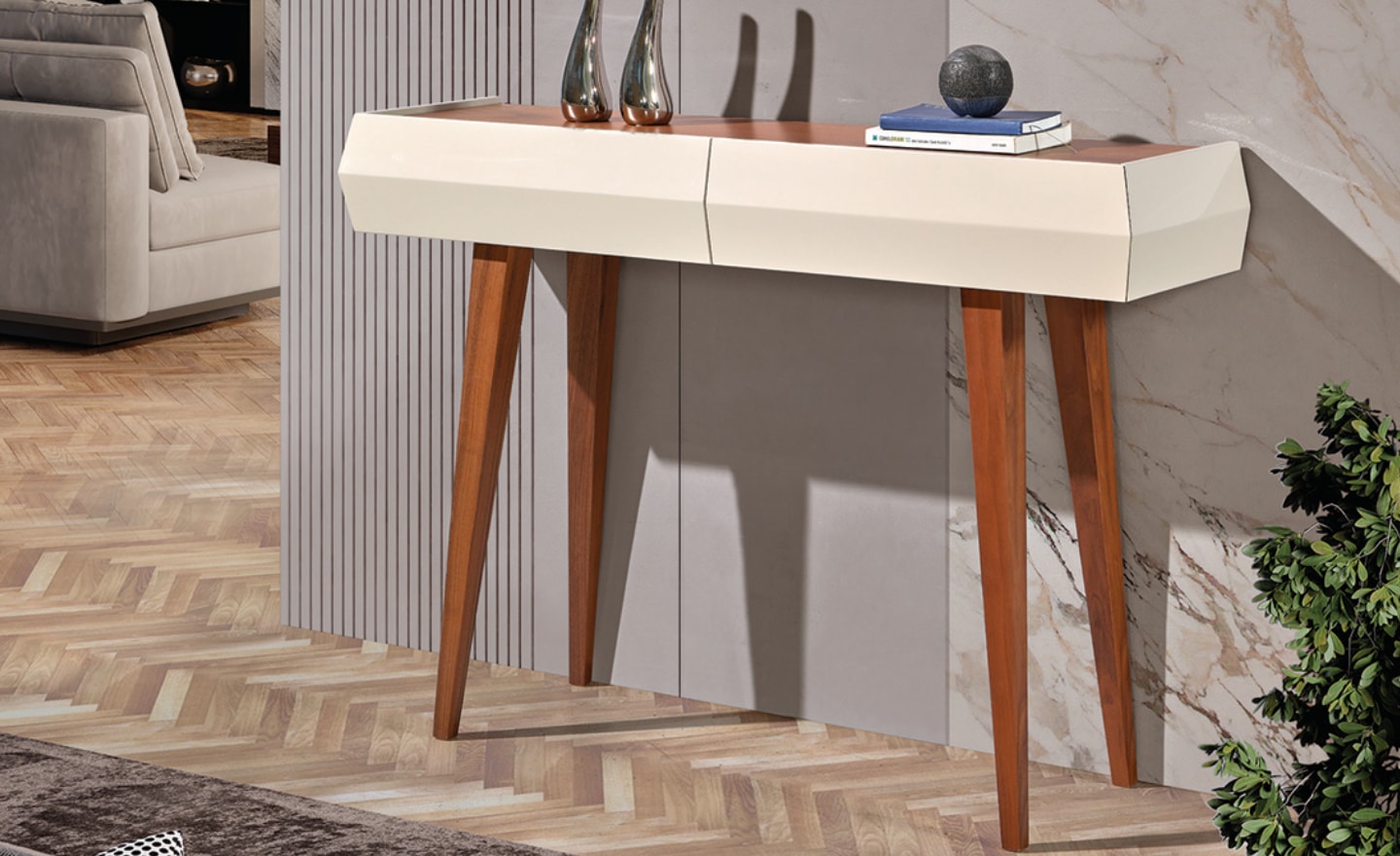 Consola Vintagea com pés de madeira inclinados e design retro