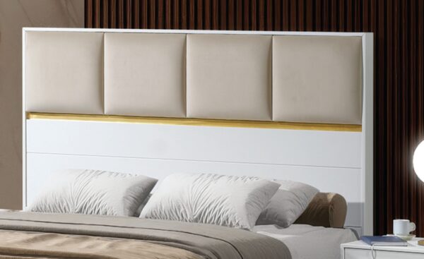Quarto de Casal Solenne com cabeceira estofada e detalhes metálicos