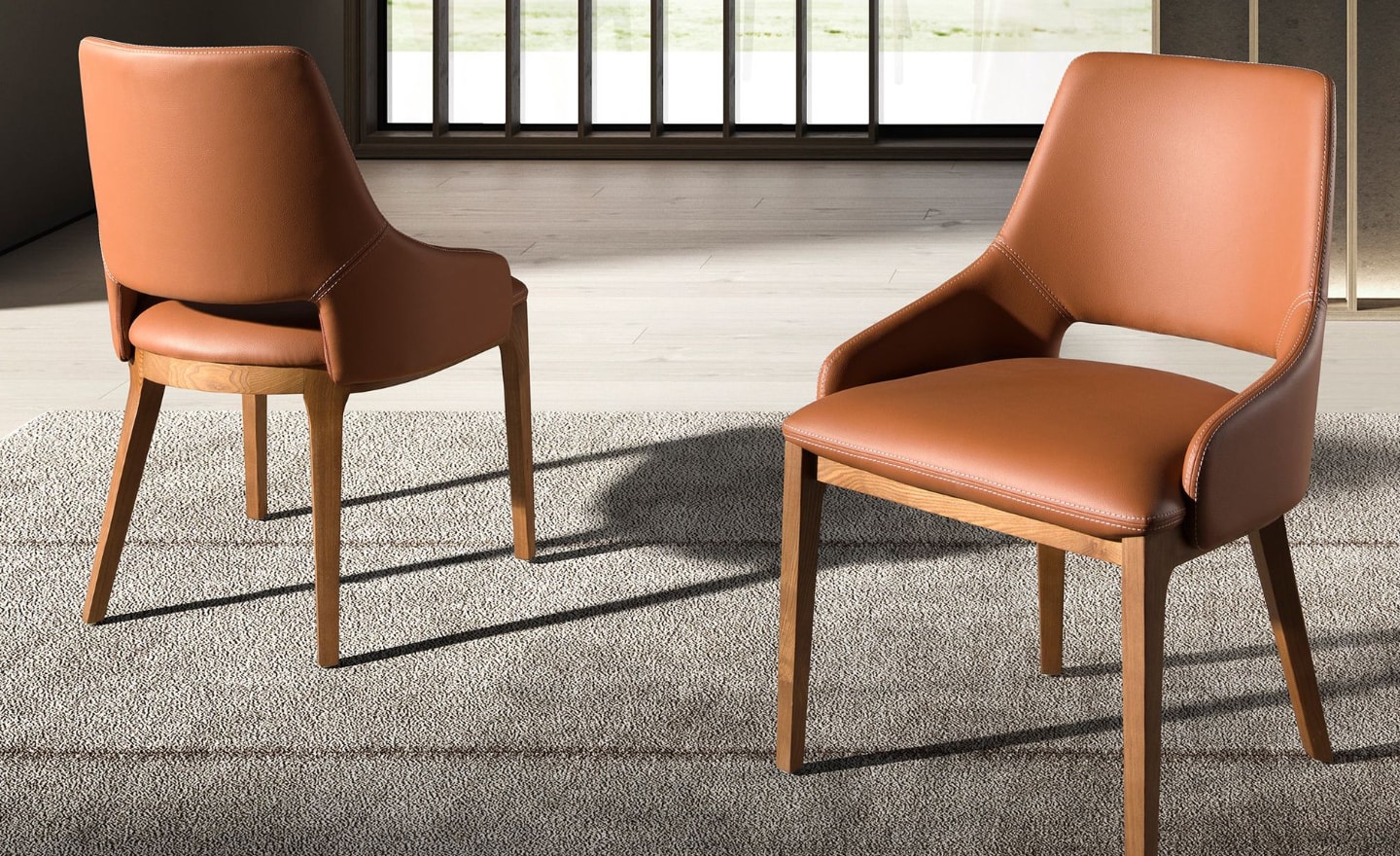 Cadeira Nilo 4156 em madeira de nogueira natural com estofado em couro sintético castanho | Moveistore