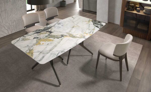 Cadeira Orin 4165 em madeira de nogueira natural com estofado em couro sintético castanho | Moveistore