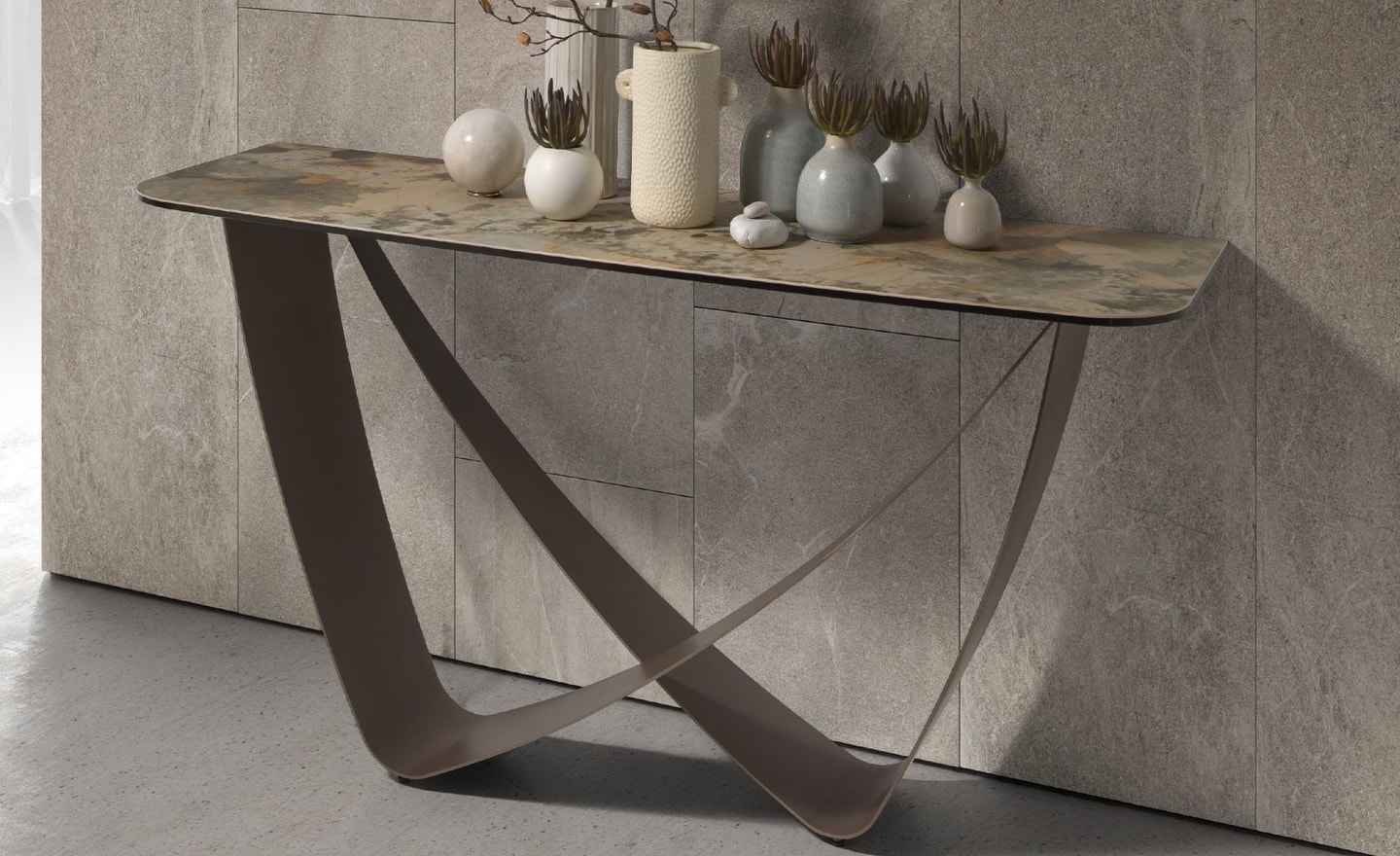 Consola Brise 3269 com tampo em mármore porcelânico mate e pernas metálicas taupe | Moveistore
