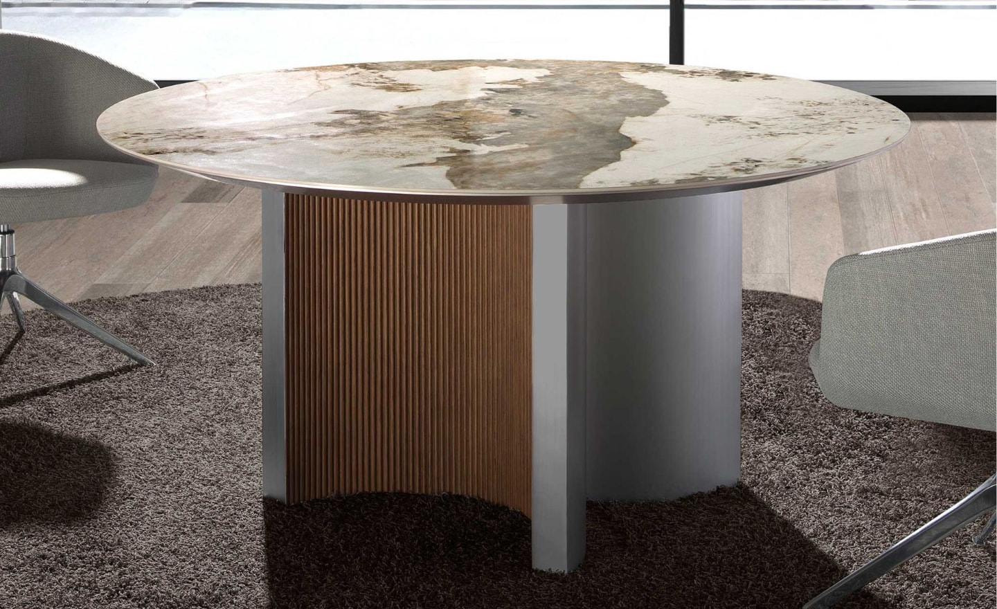 Mesa de Jantar Varyn 1140 com tampo em mármore porcelânico branco com veios cinzentos e dourados e pernas em aço lacado champanhe | Moveistore