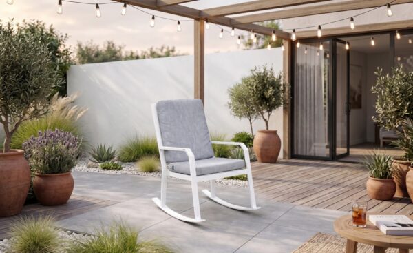 Cadeira de Baloiço de Jardim Lynna Cadeira de Baloiço de Jardim Lynna em alumínio com base curva e almofadas cinzentas | Moveistore