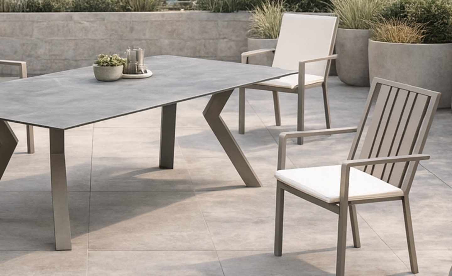 Conjunto Mesa e Cadeiras de Exterior Veneto Classic