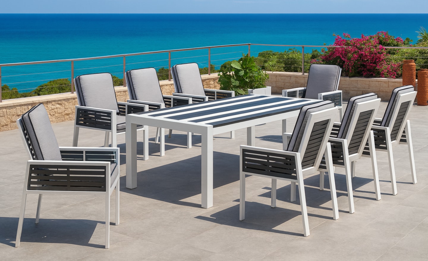 Conjunto Mesa e Cadeiras de Exterior Camelia com mesa retangular ripada e cadeiras com braços | Moveistore