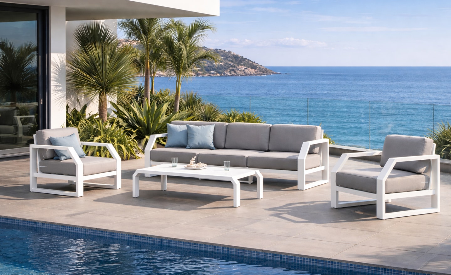 Conjunto de Exterior Zafiro com sofá, cadeirões e mesa de centro em alumínio | Moveistore