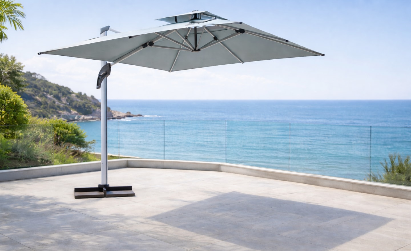 Guarda Sol Cunil Lux quadrado 300x300 cm com estrutura em alumínio lacado e manivela | Moveistore