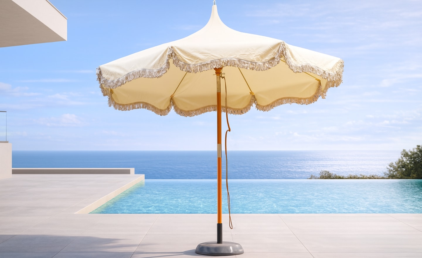 Guarda Sol Kampala em madeira de faia com mastro inclinável e franjas decorativas | Moveistore