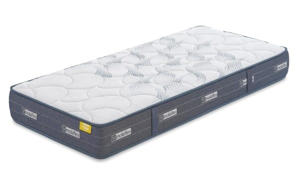 Colchão Young Molaflex Colchão Young Molaflex de mola contínua com firmeza Firm e tecido Stretch | Moveistore